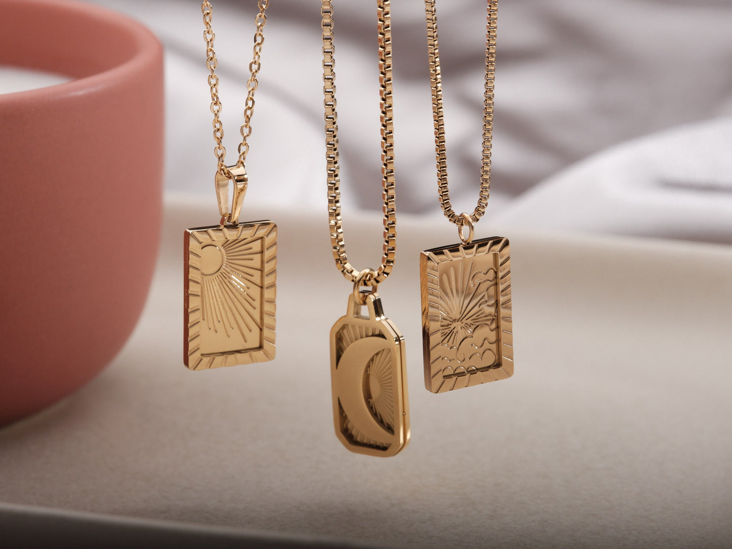 Gold Filled Tarot Card Necklace Sun Pendant Moon Necklace Gold Sun Moon Necklace Crescent Necklace Gold Sunrise Necklace Eclipse Necklace