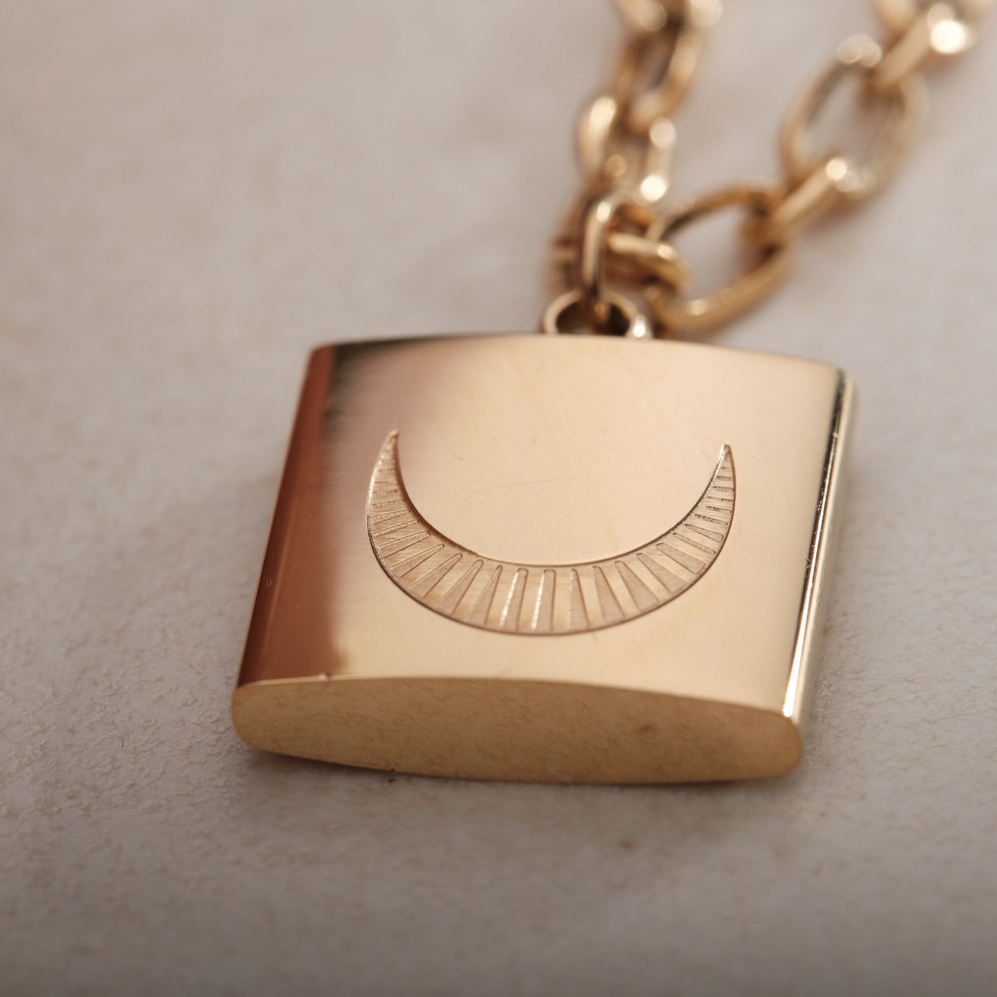 Padlock Necklace Gold Lock Necklace, Gold Padlock Pendant Moon Necklace Minimalist Necklace Stainless Steel Necklace Chucky Necklace