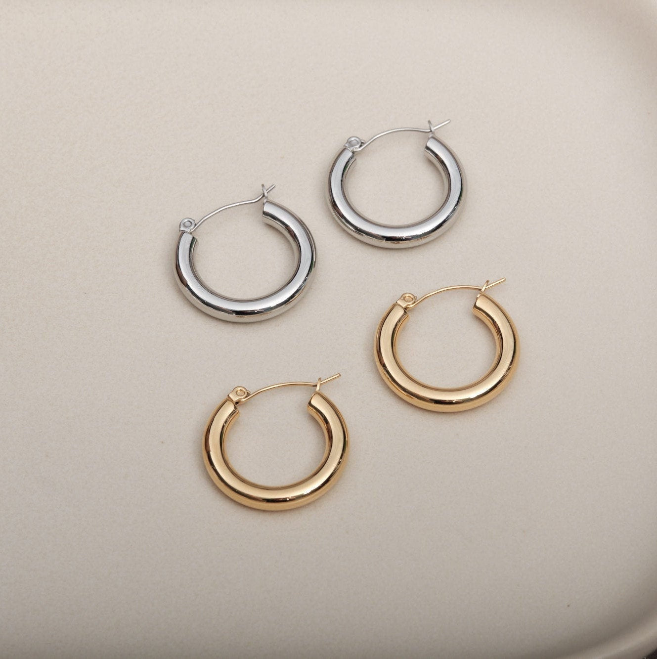 Chunky Gold Hoop Earrings Hypoallergenic 18k Gold Simple Minimalistic Hoops 925 Silver 18k Gold Plated Hypoallergenic Nickle Free Titanium