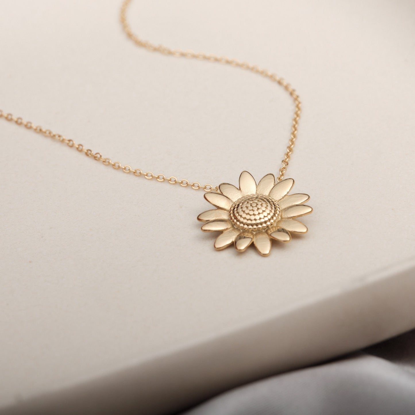 Gold Sunflower Charms Antique Gold Sunflower Pendants Spring Summer Flower Charms Floral Necklace Birth Flower