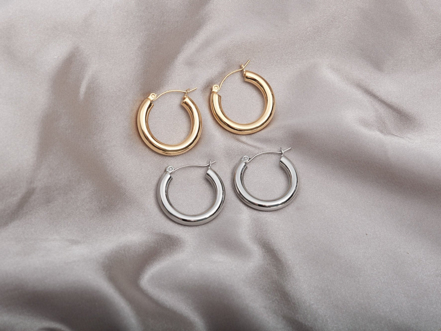 Chunky Gold Hoop Earrings Hypoallergenic 18k Gold Simple Minimalistic Hoops 925 Silver 18k Gold Plated Hypoallergenic Nickle Free Titanium