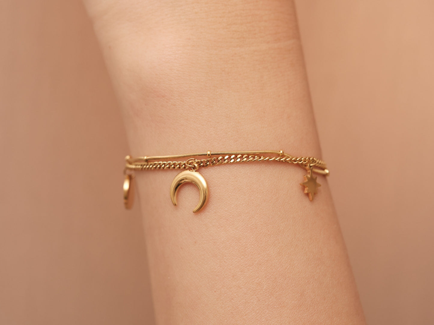 Star, Moon and Sun 18K Gold Layered Bracelet Dainty Minimalistic Stacking Bracelet. Layering Bracelet. Mother Daughter Sun Moon Star